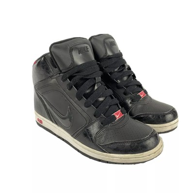 ladies black nike air