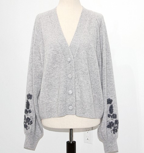 TAHARI Embroidered Sleeves 100% 2 PLY-Cashmere Button-Up Cardigan in Grey sz XL - Picture 3 of 12