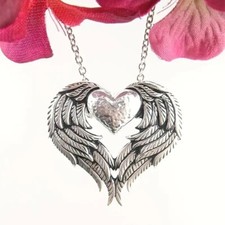Silvery Retro Angel Wings Heart Pendant Necklace Women Girls Holiday Gift New