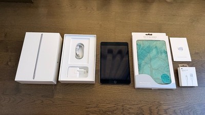 Apple iPad Mini 4 - 128GB - Space Gray - Wifi - A1538 - 7,9'' in OVP