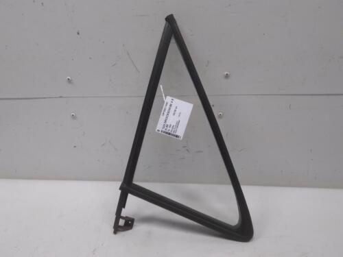 VW Golf 2 triangle disc front right clear glass year 1984 - Picture 1 of 5