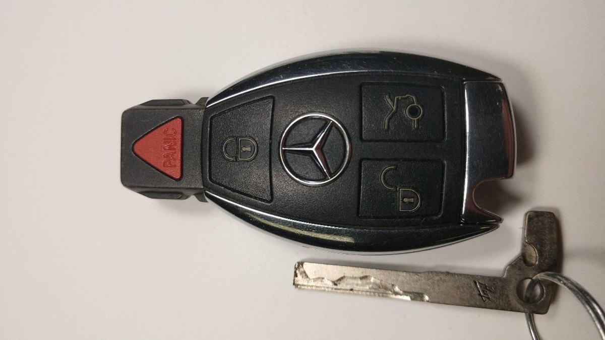 Key FOB Smartkey For 2013 MERCEDES S-CLASS FCC ID:IYZDC10 Key FOB Smartkey For 2013 MERCEDES S-CLASS FCC ID:IYZDC10