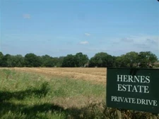 Photo 6x4 Hernes Estate Henley-on-Thames The Entrance to Herne's Est c2005