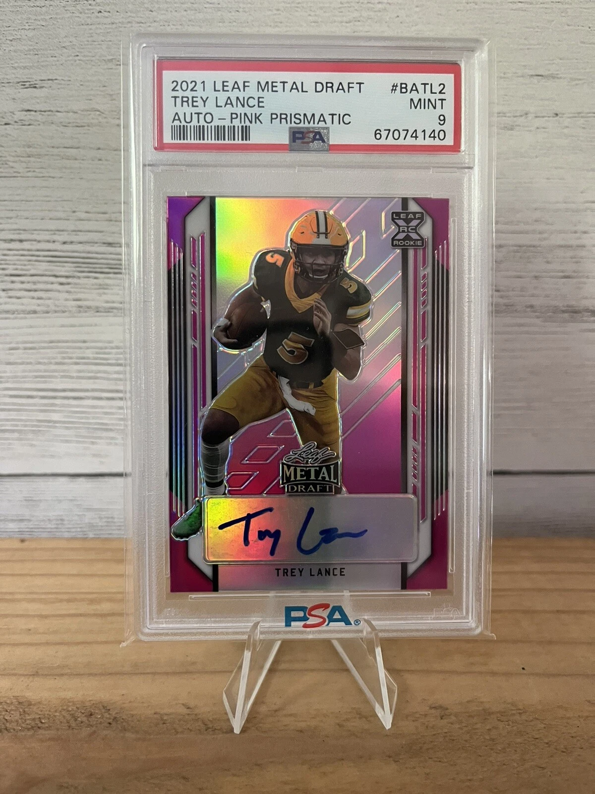 Trey Lance Leaf Metal Draft Autographs #BATL2 Pink Prismatic