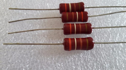PIHER Resistors Qty2 strong matched 390 ohm 1W 5% High stability Low noise - 第 1/4 張圖片