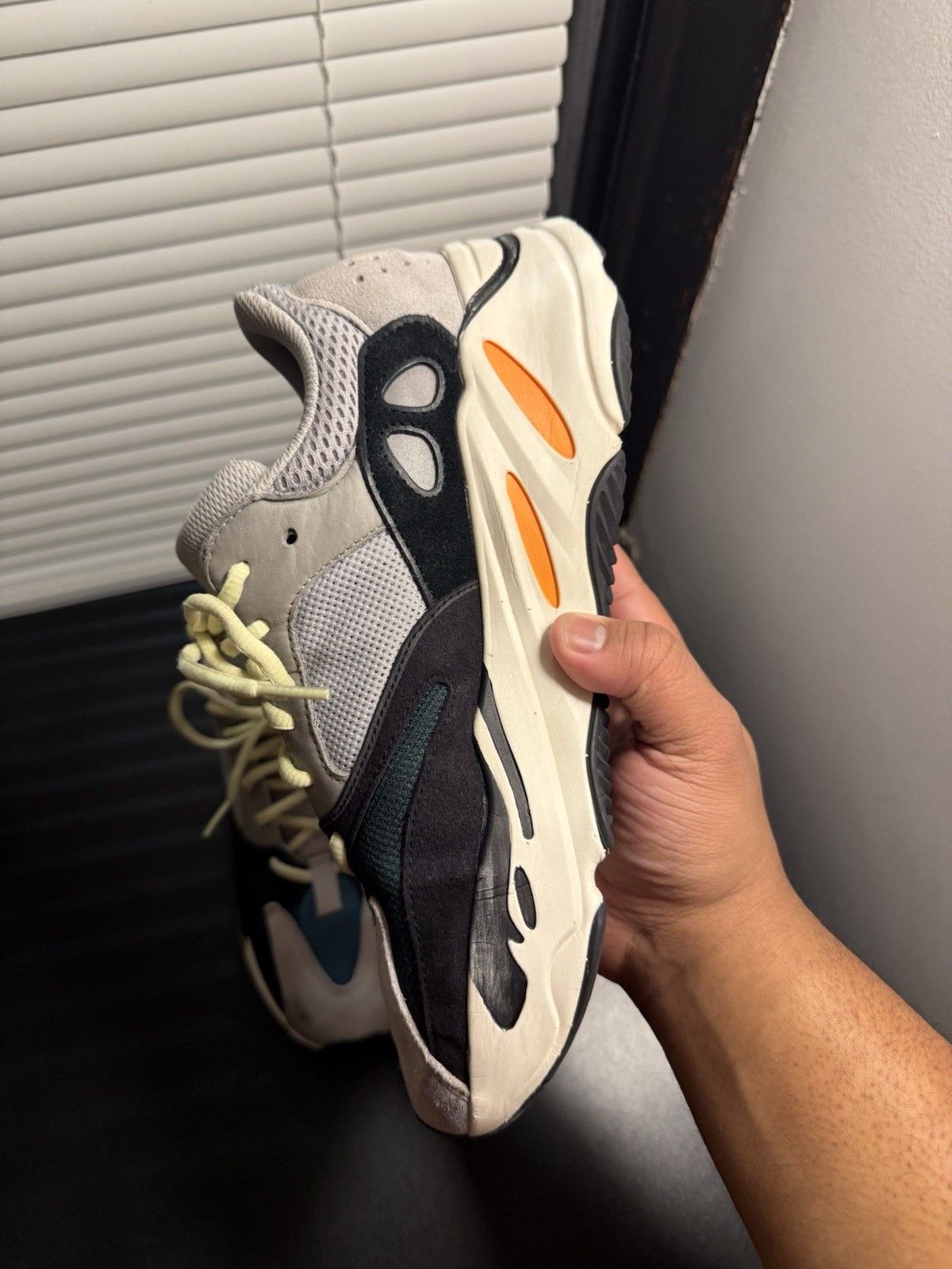 Adidas Yeezy Boost 700 Low Wave Runner Size 9 Good Condition thumbnail 9