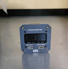 Davtron M850-5V digital clock