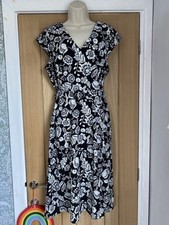 Tu Woman Black White Floral Party Dress With Belt S14 