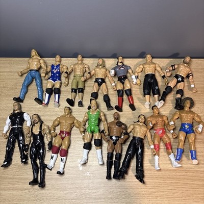 Huge Lot Of Vintage WWE Figures Lot Of 15 Vary By Condition Jakks Pacific