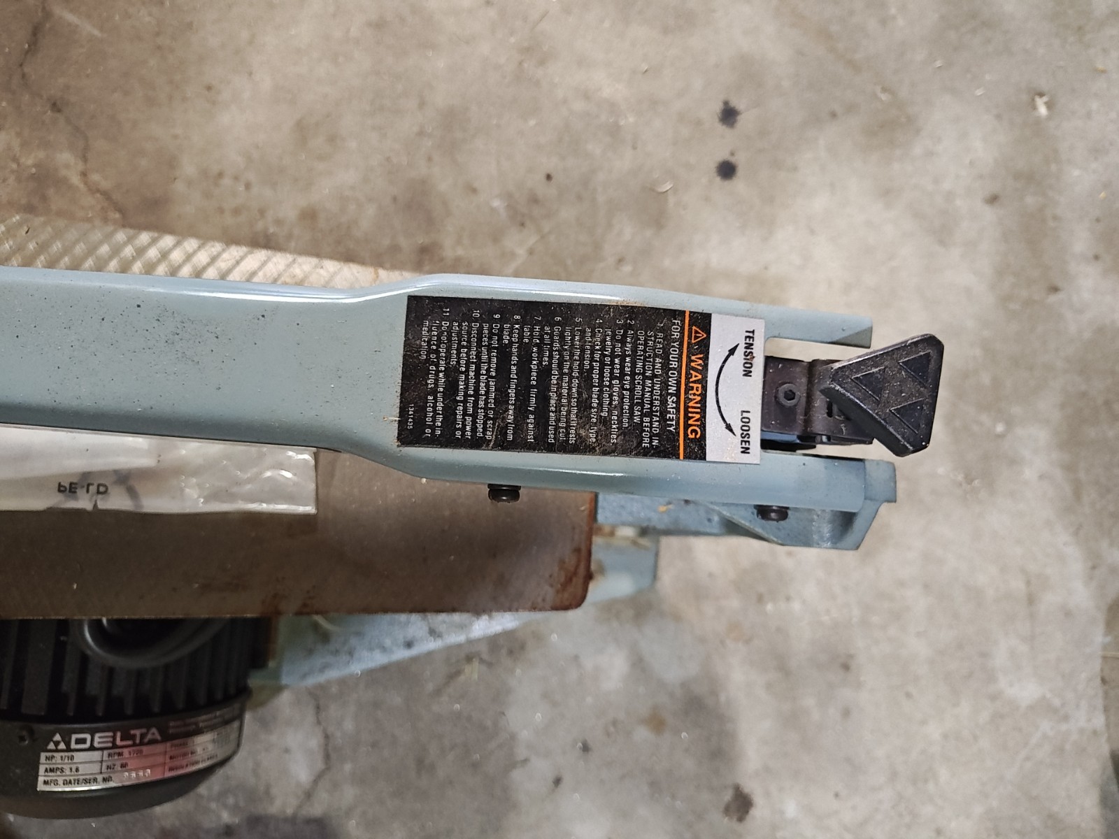 Delta 15" Scroll Saw Heavy Duty Cast Iron Tabletop Scroll Saw - Model 40-150