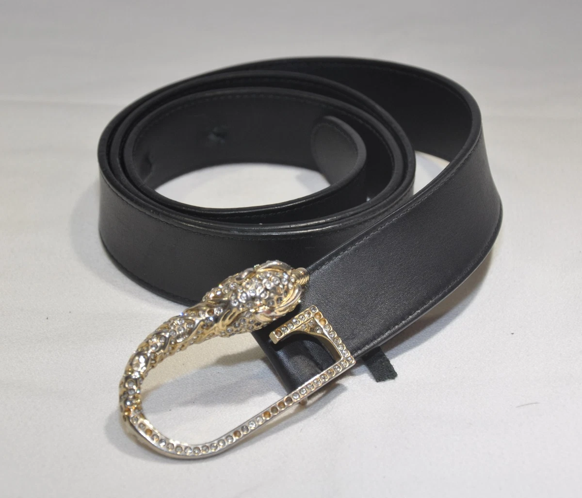 Gucci Black Leather Belt with Gold Tiger Buckle 100/40 Gucci Tiger Head Leather Belt Black Size 85/34 - Shop Now main image 3