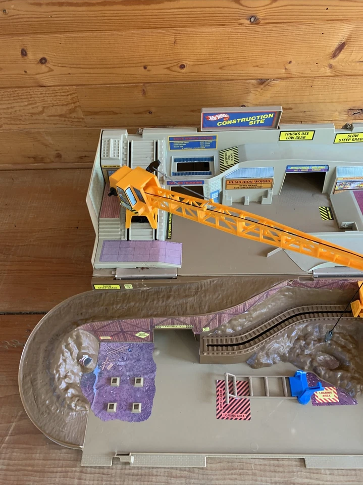 Juego de construcción Hot Wheels vintage para sitio Foto 3 de 4