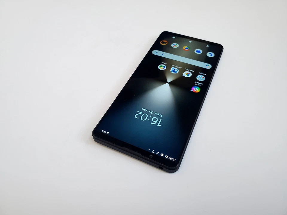 Sony Xperia 1 VI 256GB Black 12GB RAM OLED - FAIR - 2026 Sony Warranty Unlocked - Image 2 of 4