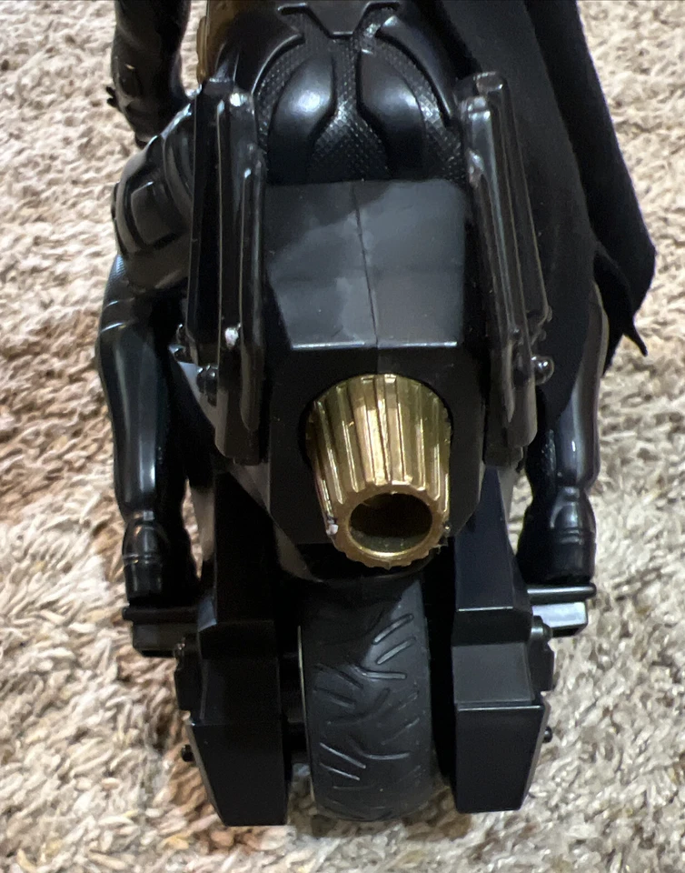 Tyco/DC COMICS 2007 RC BatCycle Batman The Dark Knight 27 MHz Mattel M6337 Foto 4 de 4