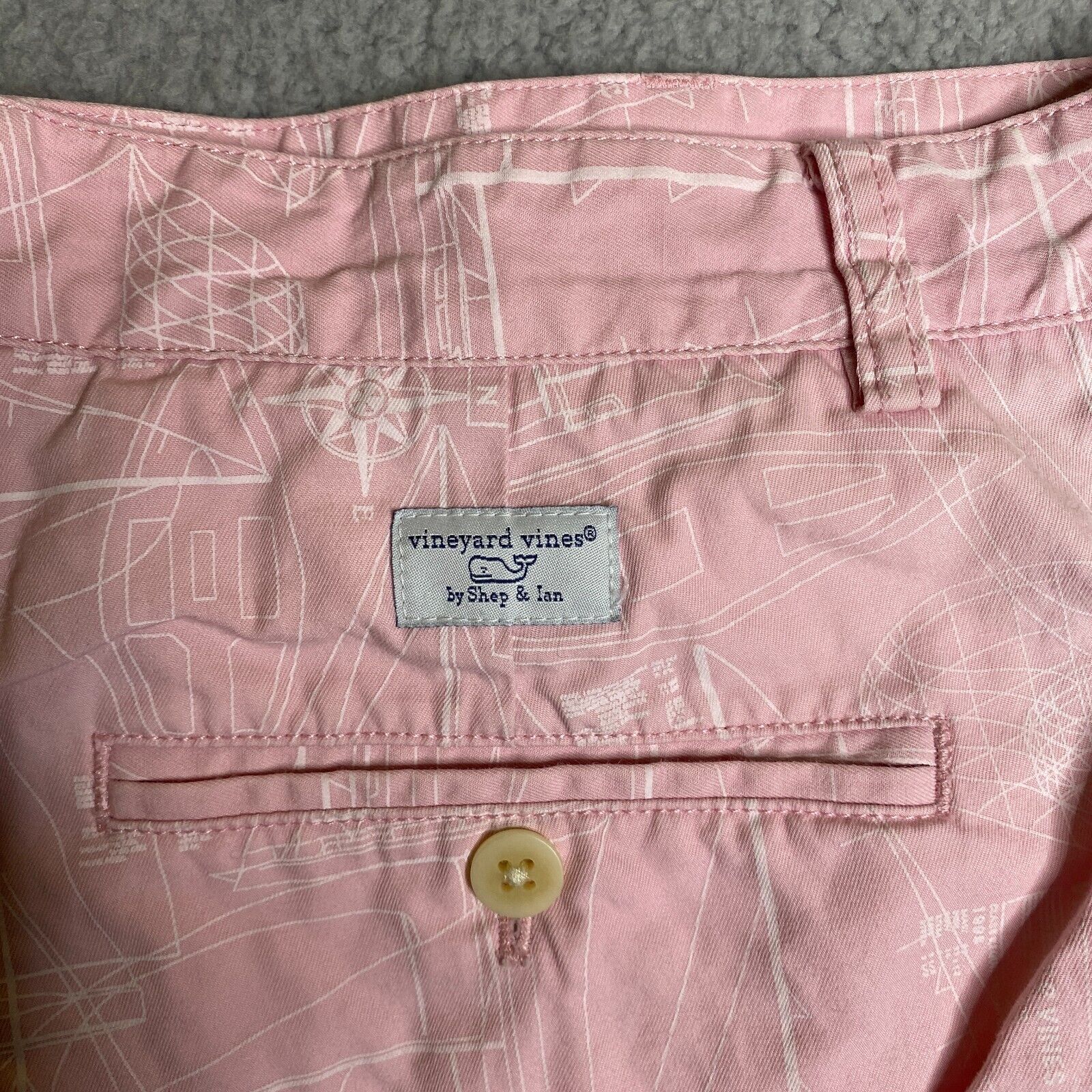 Vineyard Vines Chino Shorts Men 34 Pink Sailboat … - image 8