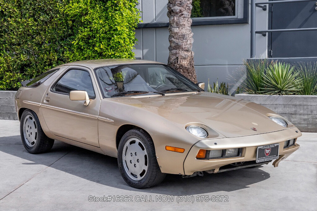 1983 Porsche 928 for sale in Los Angeles California