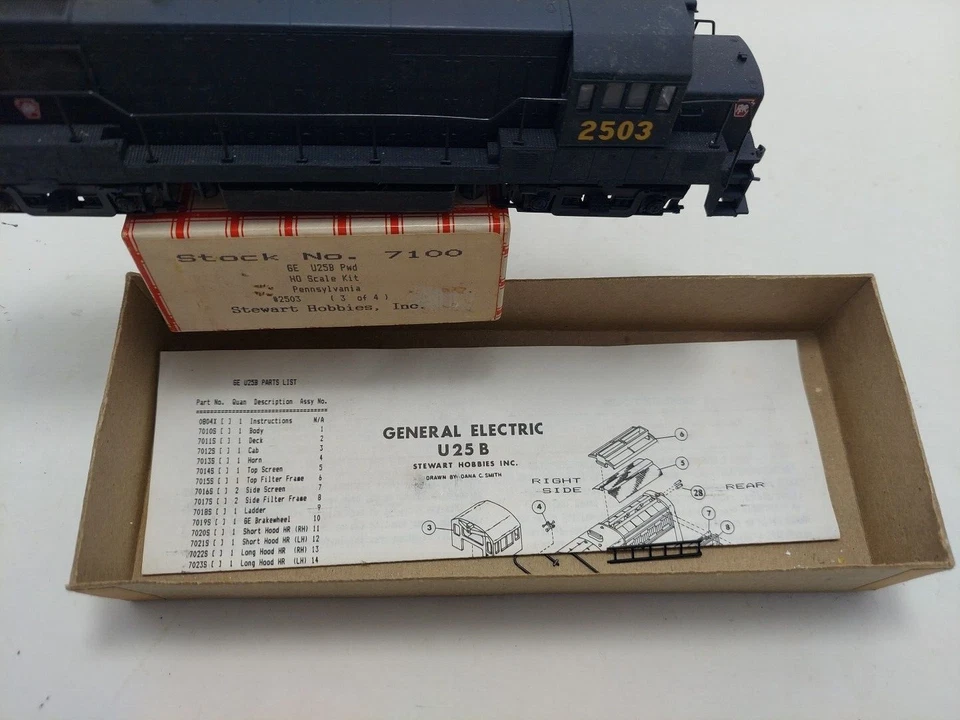 Stewart HO Scale GE U25B Powered Pennsylvania PRR 2503 Diesel Locomotive- Read - Image 2 of 4