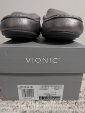 Vionic Debbie Womens Slip-On Loafers, Size 9....