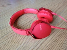 SONY MDR-XB550 Wired Adjustable Headband (Ear Cup Over The Ear) Headphones-RED