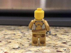 LEGO Castle Gold Knight cas415 Fantasy Era 7079 Minifigure Incomplete