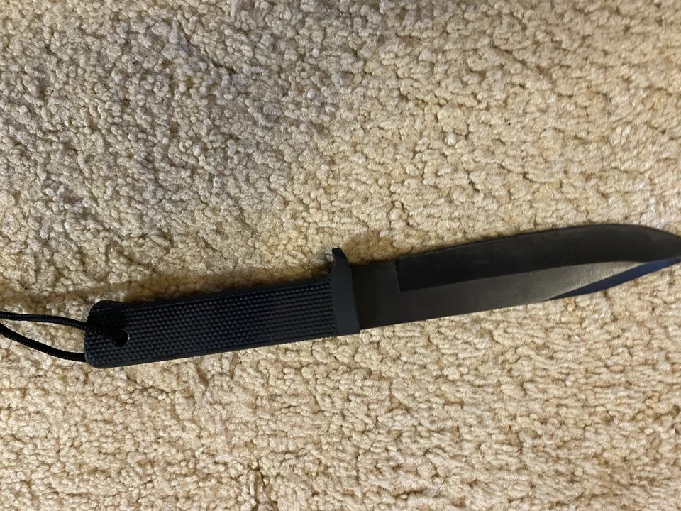 Cold Steel tamaño completo SRK, muy poco uso, sin caja, excelente estado Foto 3 de 4