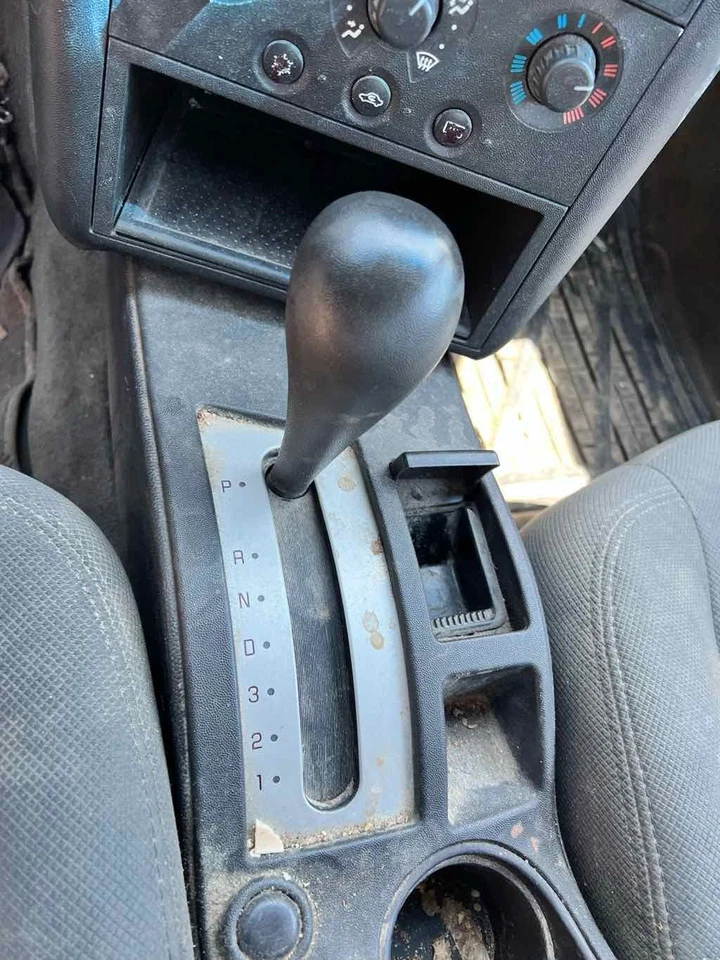 Used Automatic Transmission Assembly fits: 2004 Pontiac Grand prix AT 3.8L w/o s - Imagem 3 de 4