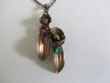 Konplott In Honor of the Rose Halskette mit Anhänger grün, wie Neu!