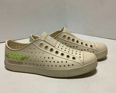 Star Wars x Native Disney Baby Yoda Grogu Slip on Shoes Womens Sz 5