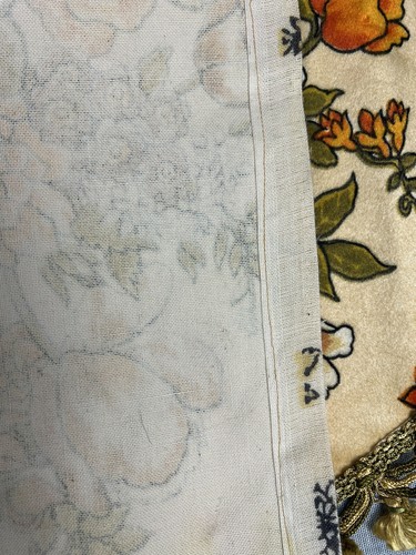 Vintage Curtain Valance Gold Flocked Floral Scalloped Tasseled Grannycore 55x20 - Bild 6 von 7