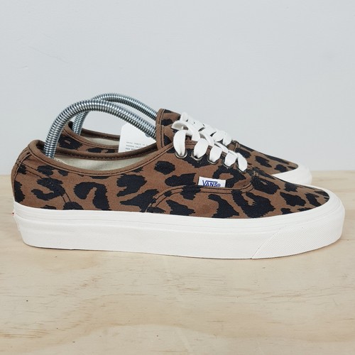 VANS Womens Size EUR 40.5 or US 9.5 Style 44 Ultracush Animal Print Sneakers NEW - Picture 4 of 16