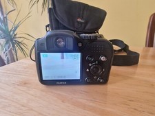 Fujifilm Finepix S5800 Digital Camera 8MP W/ Bag, Memory Card Excellent Conditi