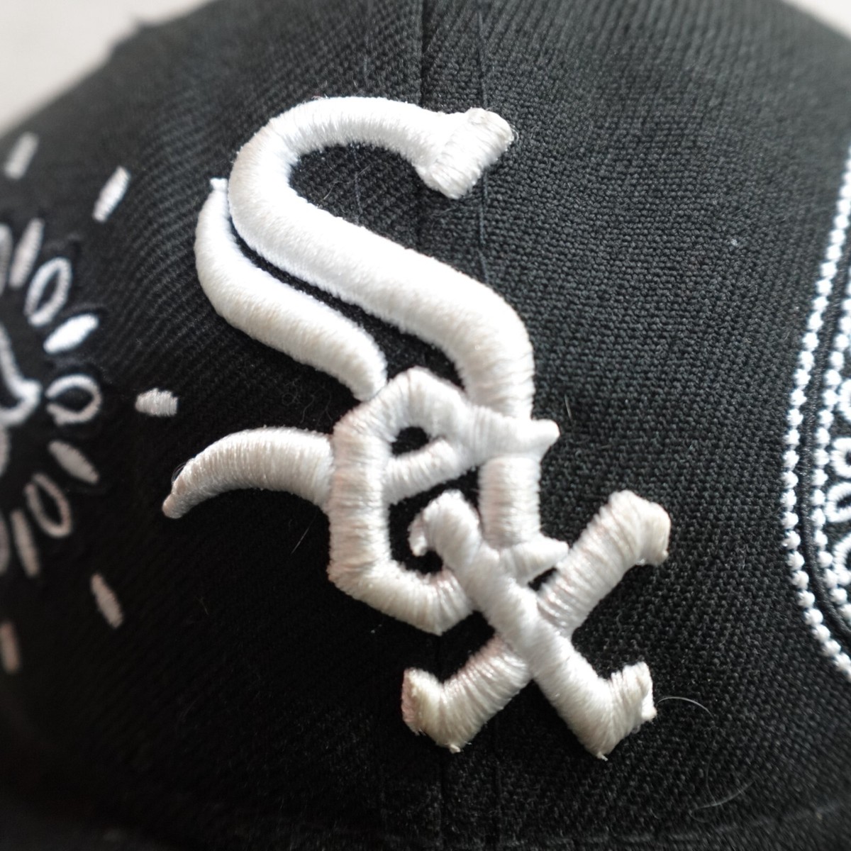 whitesox ホワイトソックス ペイズリー柄 レア White Sox Hat Black 7 3/8 Fitted Paisley Embroidered 100