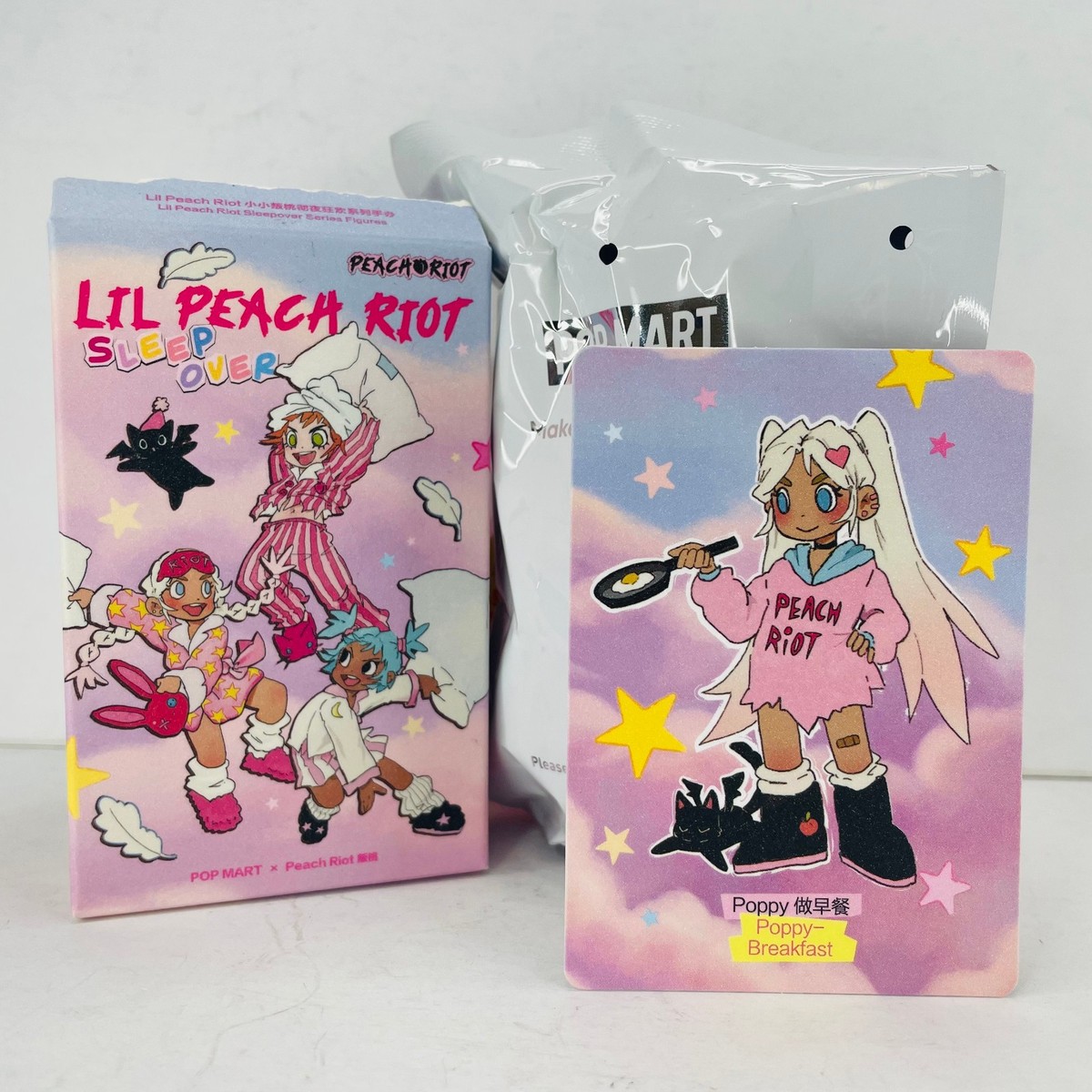 POP MART x Lil Peach Riot Sleepover Series Poppy-Breakfast