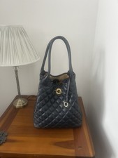 Borsa trapuntata Franchetti Bond in pelle navy con manico superiore 