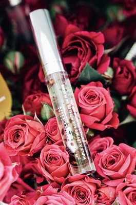   Darphin Paris Petal Infusion Lip Oil