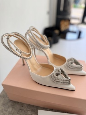 Mach & Mach echte Kristall dreifach Herz Stiletto-Absatz Sandalen weiß UK 8