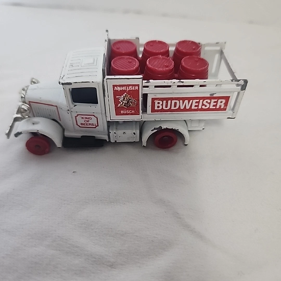 Budweiser Delivery Truck In Contemporary Manufacture Diecast Cars