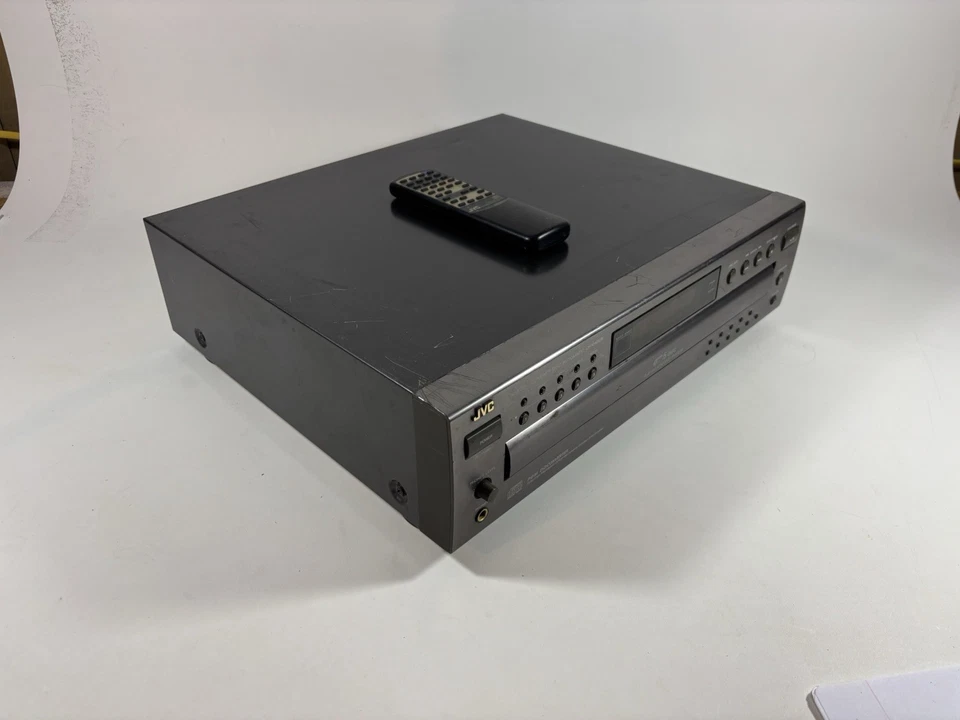 JVC XL-F215 Compact Disc Auto 5 Disc Changer With Remote - No Cords - For Parts - Image 3 of 4