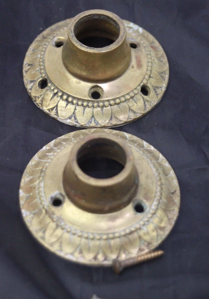 Yale & Towne Brass Concentric Flower Door Knob Set #4 - Image 2 of 3