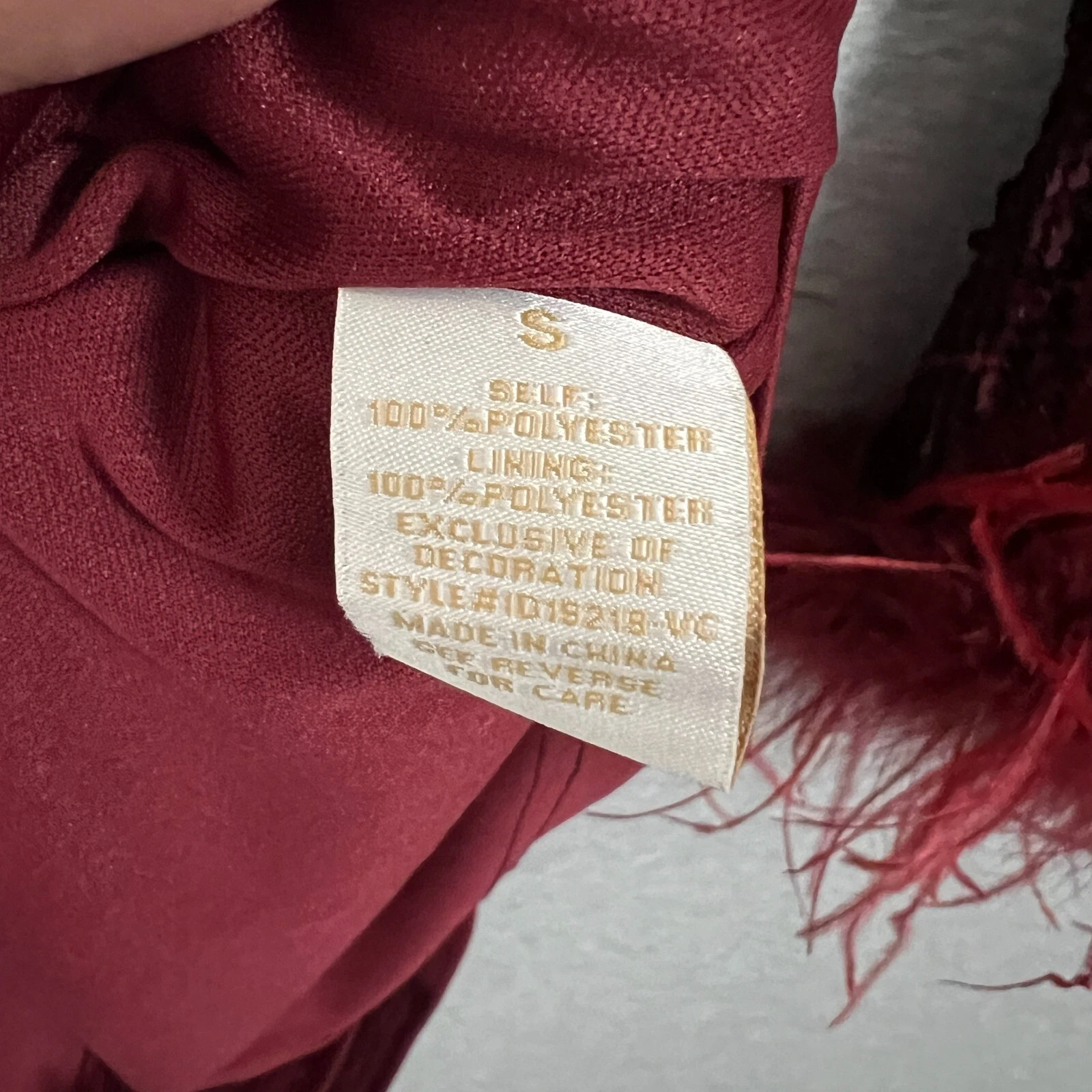 Abito donna paillettes pomodoro volante piccolo rosso elasticizzato San Valentino polsini piuma nuovo con etichetta