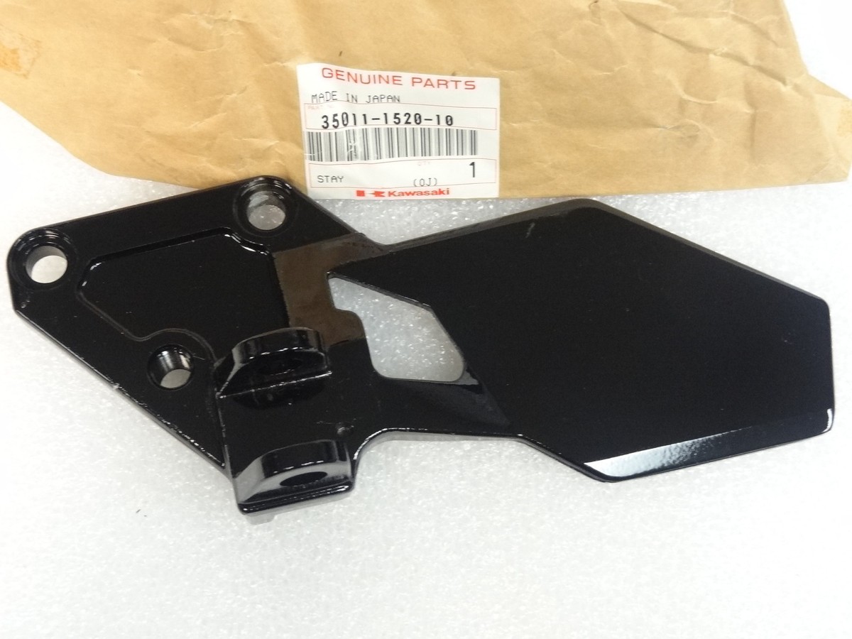 Kawasaki NOS NEW 35011-1520-10 Left Step Holder Stay ZX ZX1100