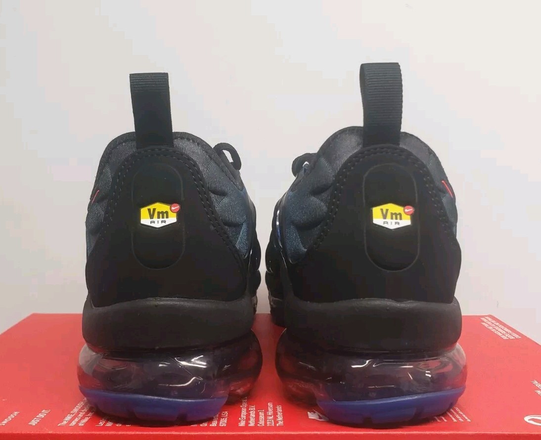 vapormax plus pure platinum black