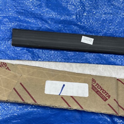 75553-02020 Toyota Matrix Vibe RH Roof Molding, NOS OEM, 29-3/4