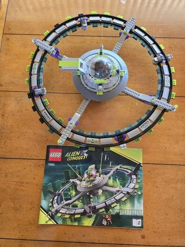 Vintage Lego Space Alien Mother Ship- Incomplete W/Instructions