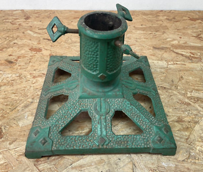 alter Christbaumständer Baumständer Gusseisen Art Deco Mod. 687 26x26 cm