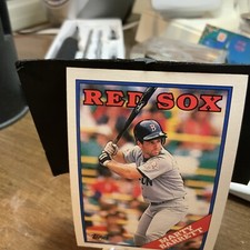 1988 Topps Baseball Card Marty Barrett Boston Red Sox #525