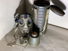 Protection Romanian Gas Mask F.M.P.  Md.35 1939 Vintage Antique army military