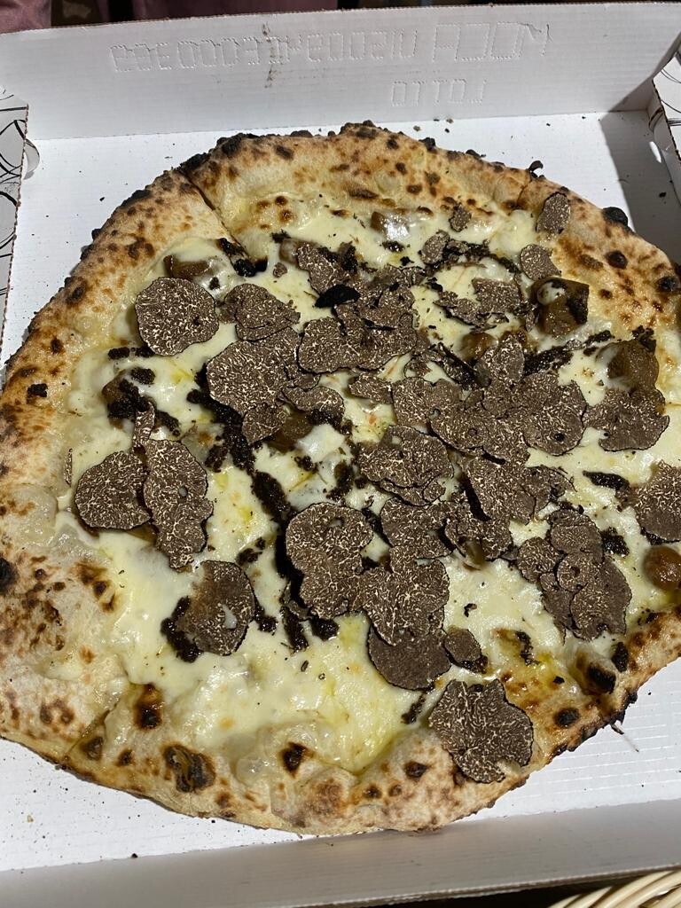 Foto 5 di 6
