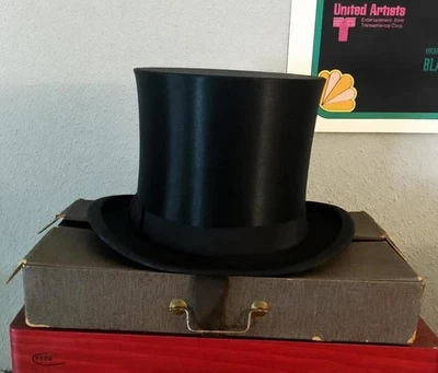 Top hat silk Antique Eugen Kohler Nürnberg Collapsible Opera in Hatbox - Image 1 of 4