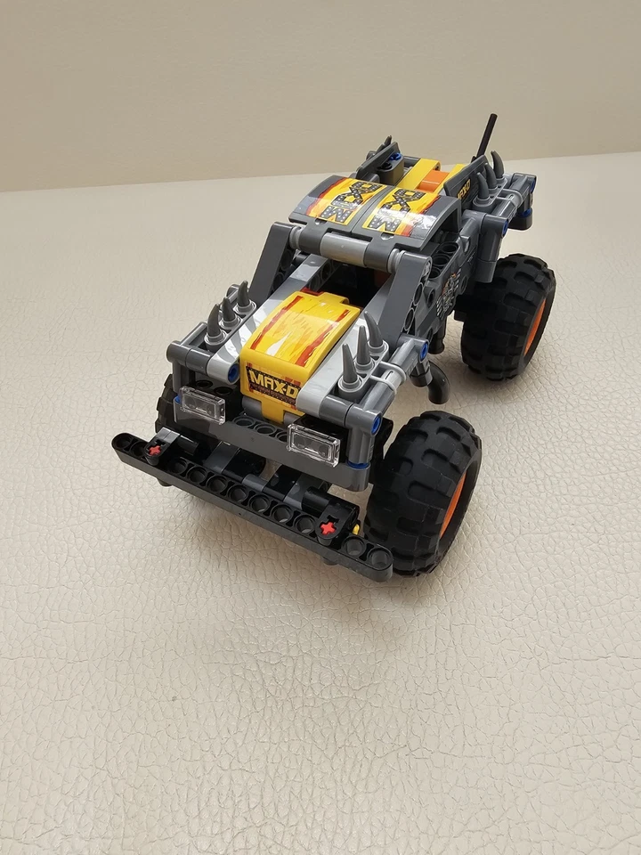 LEGO Technic 42199 Monster Jam DIGatron Pull-Back, photo 2 of 5